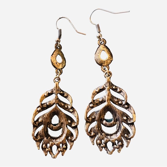 Peacock/Floral Drop Bronze Earrings with Shimmering Inlayed Hues of Blues 🦚✨🔹 - Picture 3 of 3